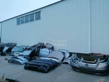 levo, desno krilo za Mercedes Benz A Klasa, B Klasa od 1998. do 2012. god.