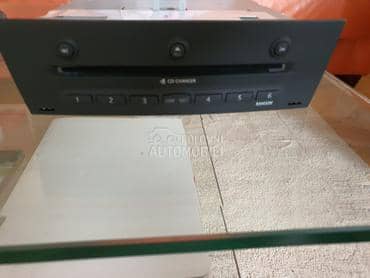 multimedija CD šaržer 6  