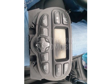 displej za Peugeot 206