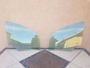 Staklo, prozor za Peugeot 307