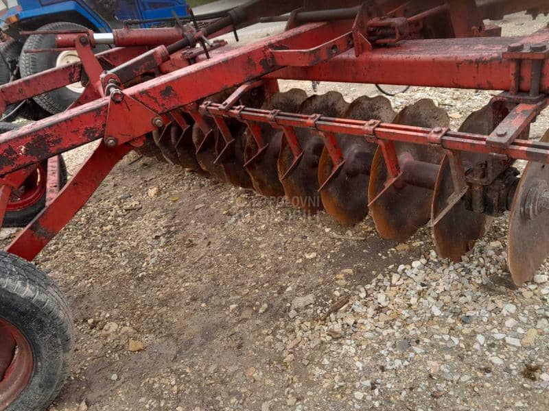 Rau Razol tanjirača