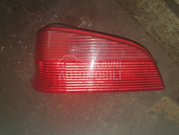 leva stop lampa za Peugeot 106 od 1999. do 2003. god.