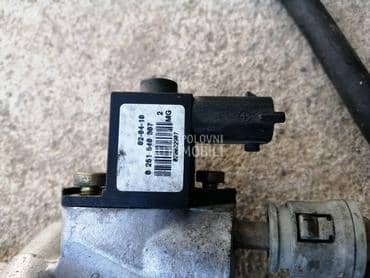 Regulator pritiska goriva za Alfa Romeo 156, GT od 2001. do 2005. god.