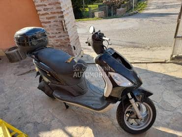 Piaggio Fly 50-150cc