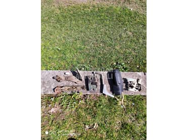 Delovi za klizna vrata T4 za Volkswagen Ostalo