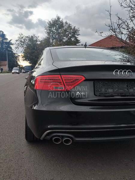 Audi A5 2.0tdi S-line NOVO