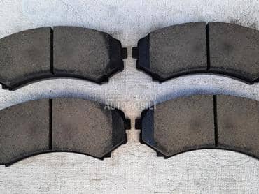 Pločice prednje za Mazda Serija E od 1991. do 2004. god.