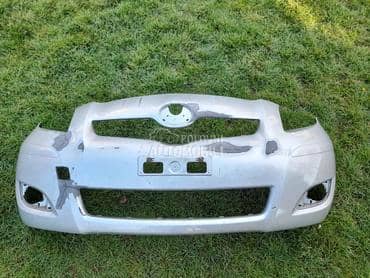 Prednji Branik za Toyota Yaris od 2009. do 2011. god.