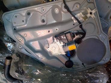 El podizac prozora za Volkswagen Bora, Golf 4 od 1998. do 2006. god.