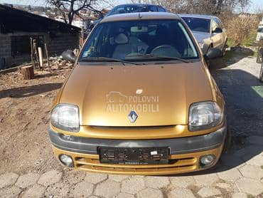 Renault Clio -  kompletan auto u delovima
