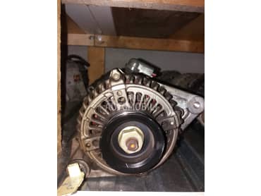 Jaris altenator za Toyota Yaris