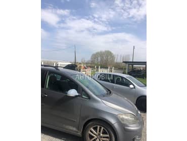 PREDNJA VRATA U VISE BOJA za Volkswagen Golf 5, Passat B5, Passat B6 ... od 2000. do 2010. god.