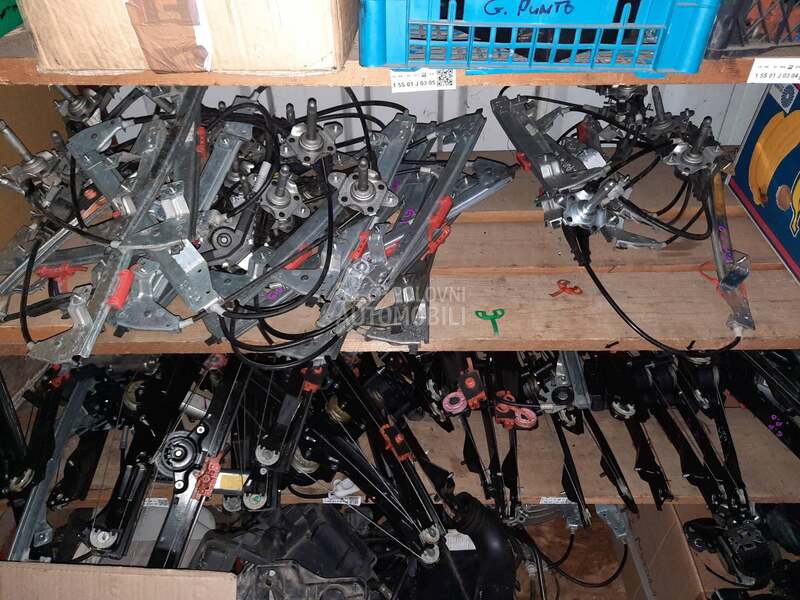 Prednji Podizač Stakla