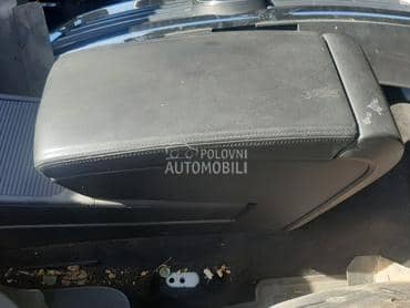 Naslon za ruke, rukohvat za Volkswagen Passat B6