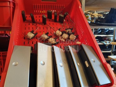 plovak, piksla za Opel Meriva od 2000. do 2021. god.