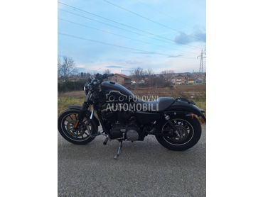 Harley Davidson IRON 883