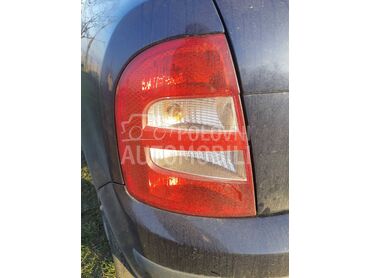 stop svetlo za Škoda Fabia od 2000. do 2007. god.