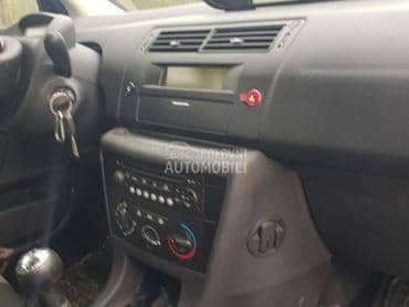 plejer radio za Citroen C4