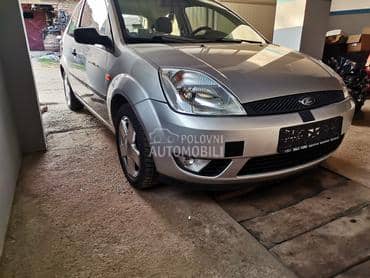 farovi za Ford Fiesta od 2002. do 2005. god.