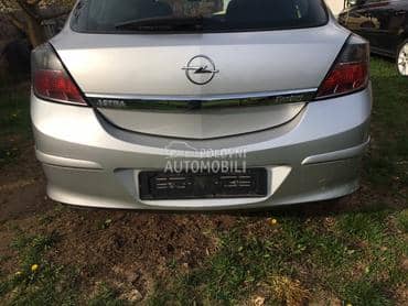 Branik zadnji GTC za Opel Astra H