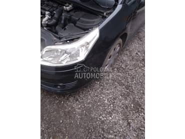 Branik za Citroen C4 od 2004. do 2009. god.