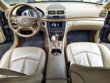 Instrument tabla za Mercedes Benz E Klasa od 2003. do 2009. god.