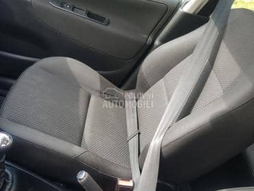 sediste za Peugeot 207