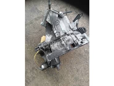 Menjac  1,9 dtl za Renault Kangoo od 2000. do 2004. god.