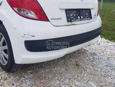 branik za Peugeot 207