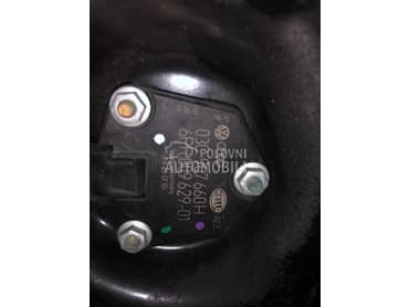 Senzor nivoa ulja za 3.0 tdi za Audi A4, A5, A6 ... od 2008. do 2016. god.