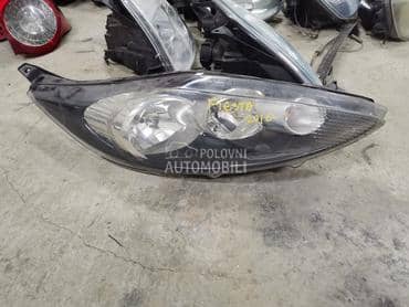desni far za Ford Fiesta od 2009. do 2011. god.