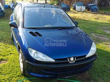 Peugeot 206 -  kompletan auto u delovima