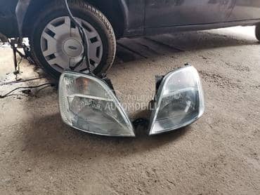 farovi fijesta 5 za Ford Fiesta od 2002. do 2005. god.