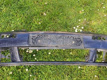 prednji branik za Volkswagen Golf 5