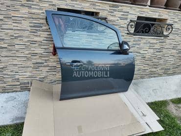 PREDNJA DESNA VRATA 5V Z168 za Opel Corsa D od 2006. do 2014. god.