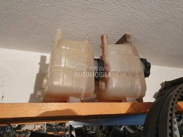 boca vode posuda za Opel Astra J