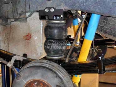 Vazdušno ogibljenje za Toyota Hilux od 2006. do 2023. god.