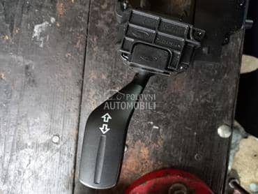 ručica brisaca,migavaca za Ford Focus od 2005. do 2007. god.