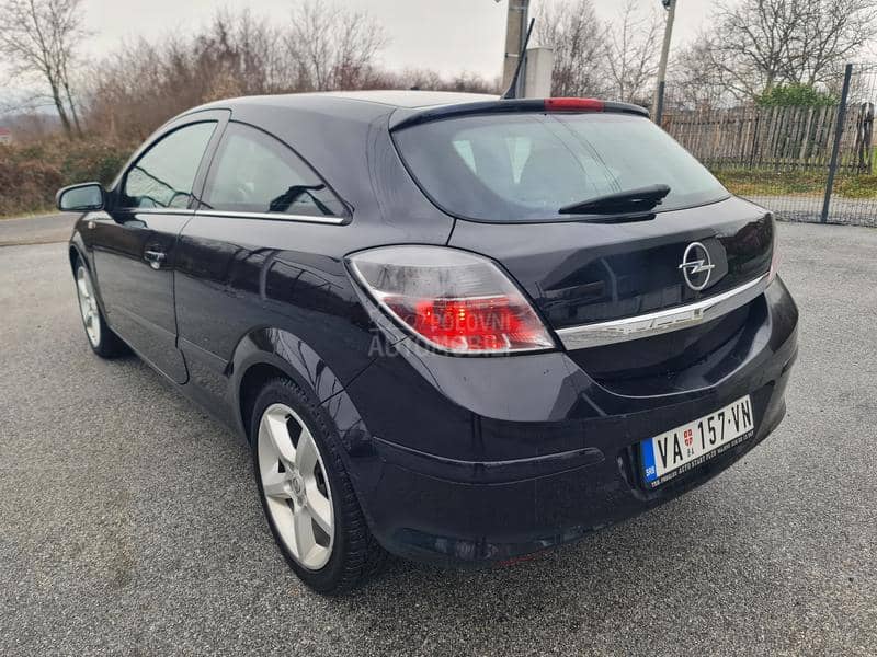 Opel Astra H 1.7CDTI