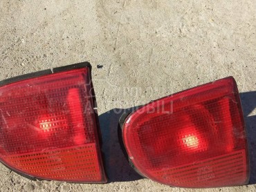 Stop lampa desna za Ford Escort od 1993. do 1996. god.