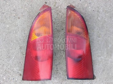 Stop lampa hecbek za Ford Focus od 1998. do 2004. god.