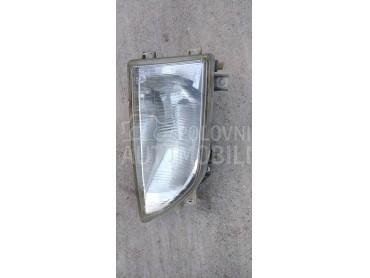 Desni far eskort 5 za Ford Escort od 1992. do 1995. god.