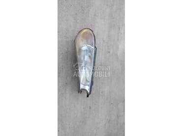 Levi far za Ford Mondeo od 1997. do 2000. god.