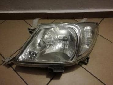 Farovi za Toyota Hilux od 2006. do 2023. god.