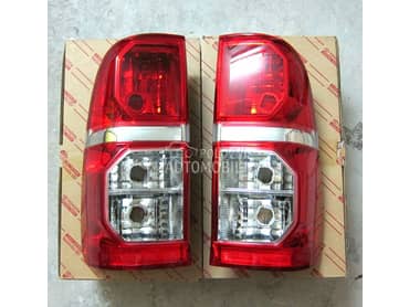 Stop svetla za Toyota Hilux od 2006. do 2023. god.