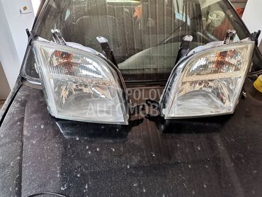 farovi za Ford Fusion od 2002. do 2004. god.
