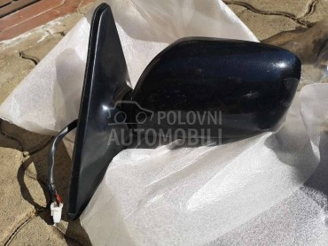 Retrovizor za Toyota Avensis od 2009. do 2015. god.