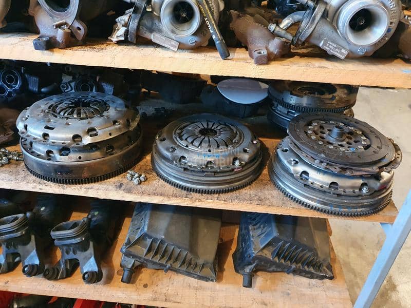 plivajuci zamajac korpa