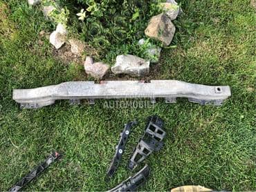 Sina branika zadnja GTC za Opel Astra H