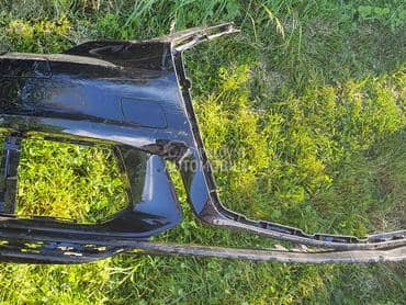 prednji branik s line za Audi A6